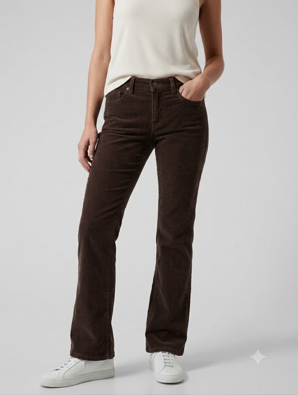 Levi's Premium Middy Ankle Bootcut Corduroy Pants 26 Brown NWT